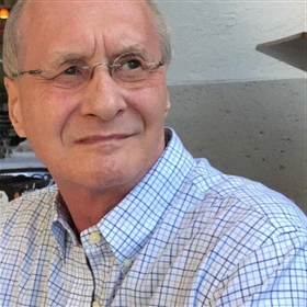 Dr Ron